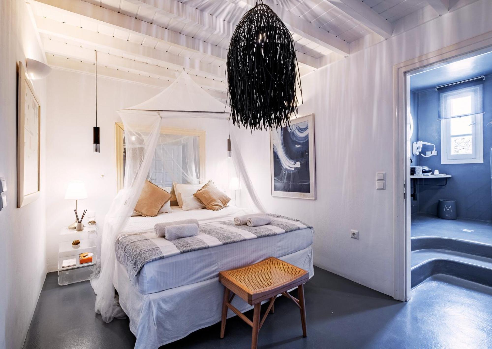 Manu Mykonos Next To The Quality Brand &